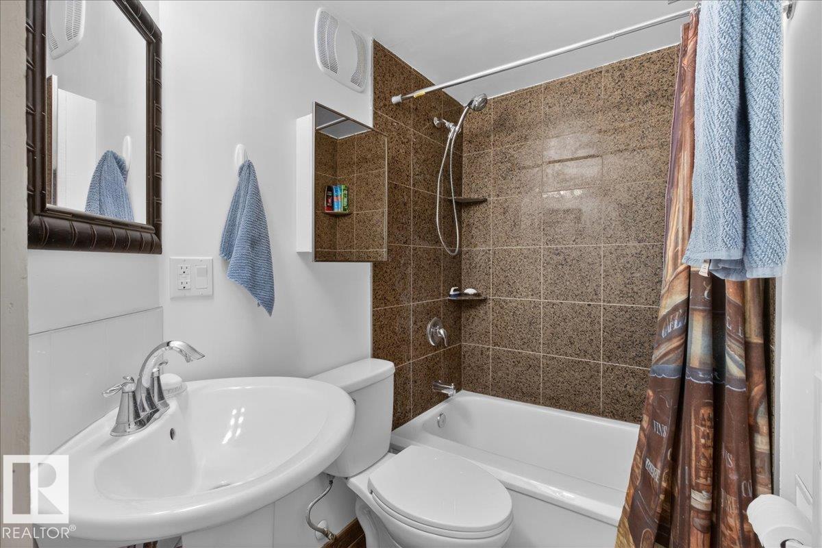 8111 70 Av Nw, Edmonton, Alberta  T6C 0A6 - Photo 42 - E4477275