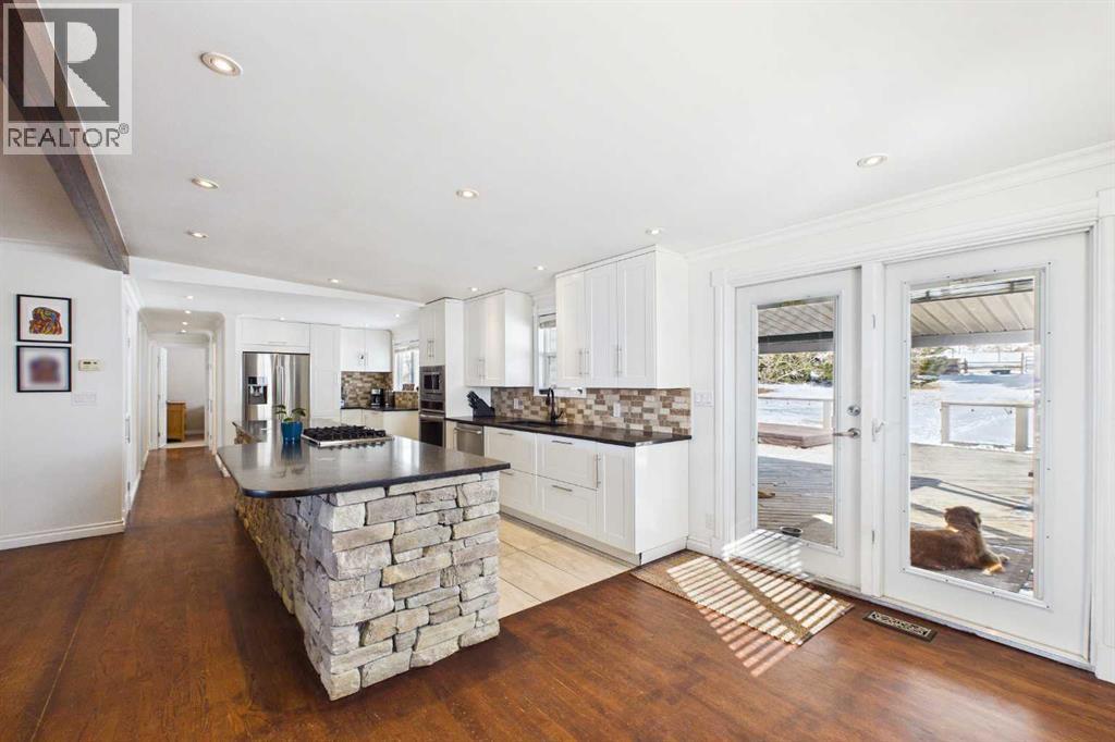 263042 Range Road 43, Rural Rocky View County, Alberta  T4C 2B1 - Photo 14 - A2292562