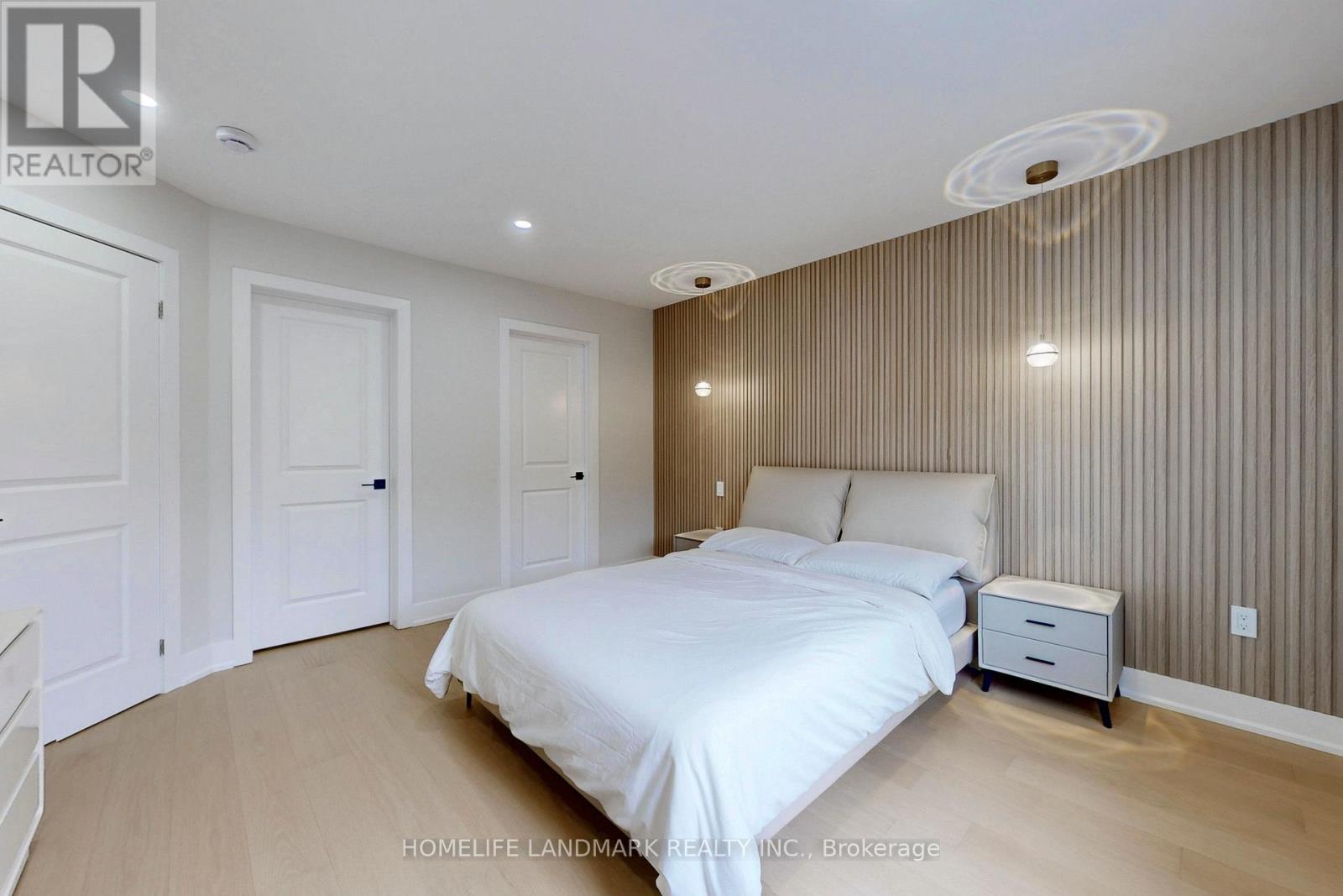 7 Hutt Crescent, Aurora, Ontario  L3X 1V9 - Photo 17 - N12879996