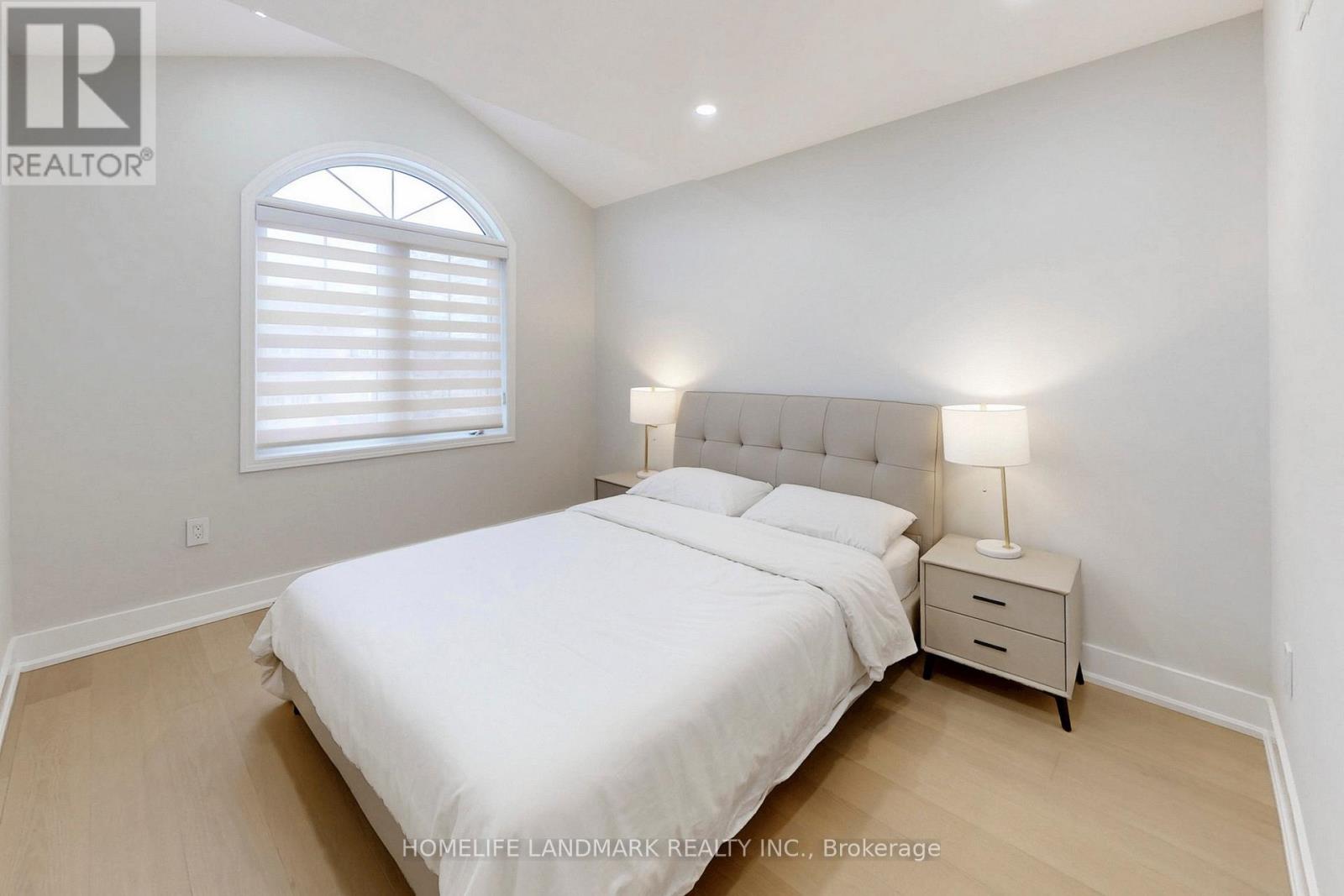 7 Hutt Crescent, Aurora, Ontario  L3X 1V9 - Photo 24 - N12879996