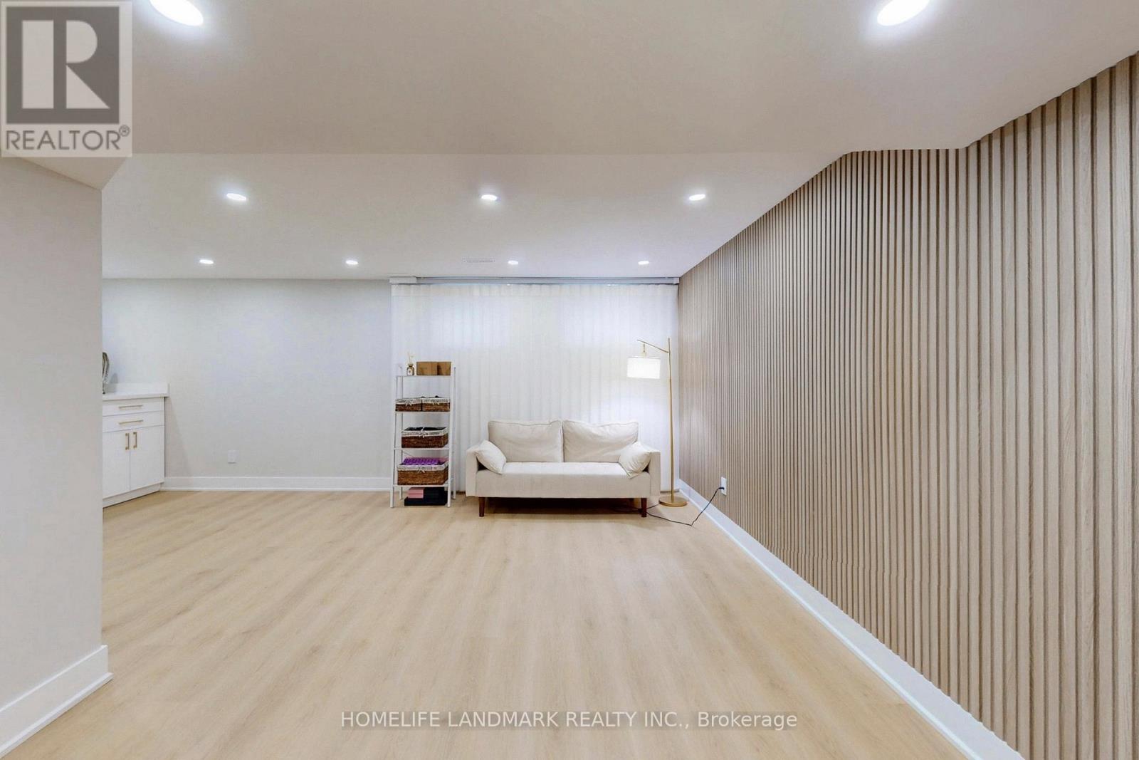 7 Hutt Crescent, Aurora, Ontario  L3X 1V9 - Photo 30 - N12879996