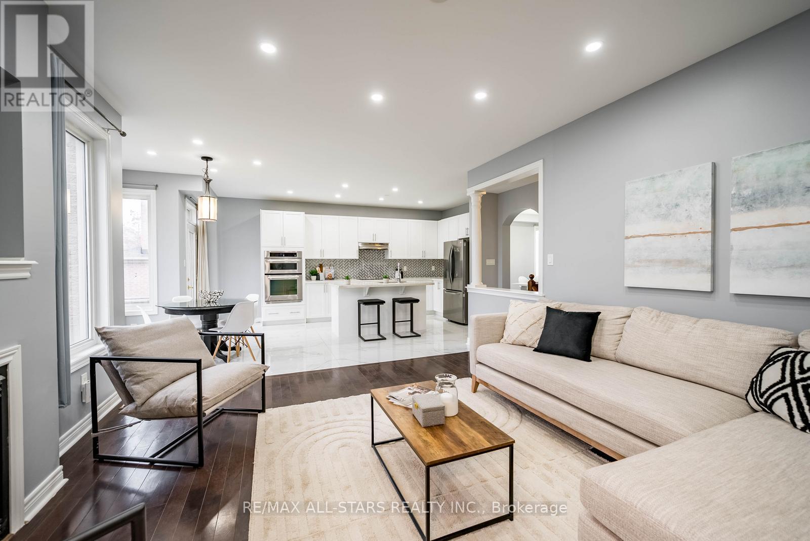 138 Yakefarm Boulevard, Whitchurch-Stouffville (Stouffville), Ontario  L4A 0R8 - Photo 16 - N12880030