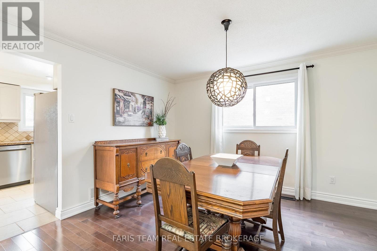 81 Hutchinson Drive, New Tecumseth (Alliston), Ontario  L9R 1M3 - Photo 15 - N12880084