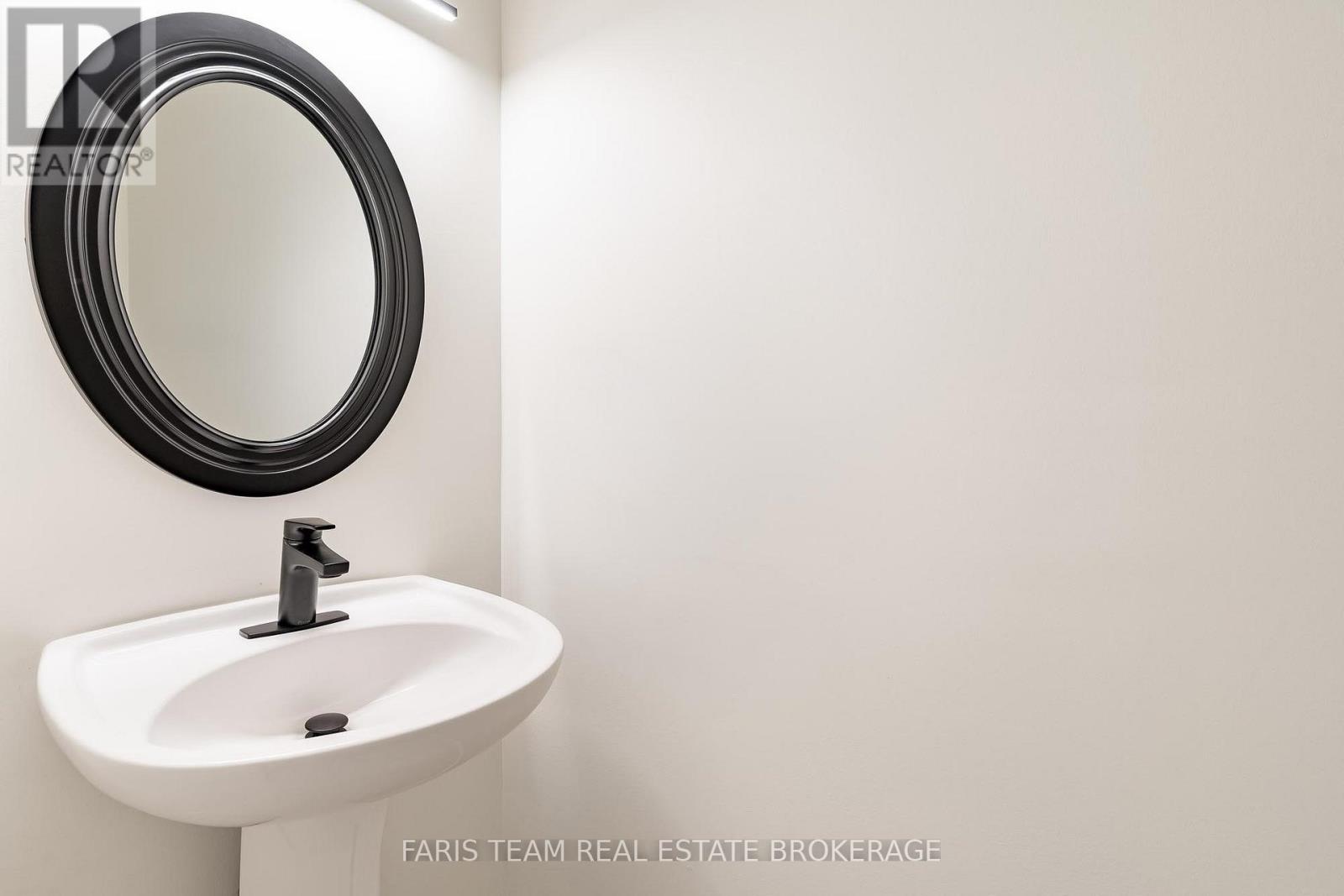 81 Hutchinson Drive, New Tecumseth (Alliston), Ontario  L9R 1M3 - Photo 22 - N12880084