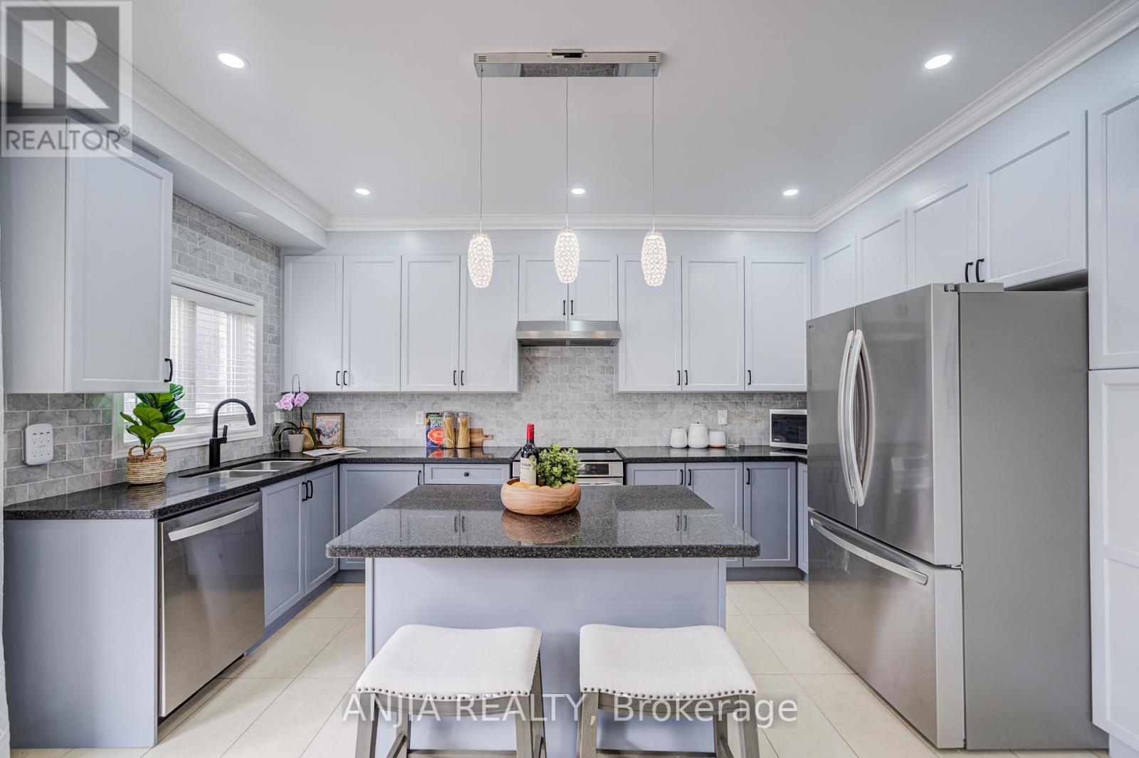 409 Williamson Road, Markham (Greensborough), Ontario  L6E 0K4 - Photo 19 - N12880100