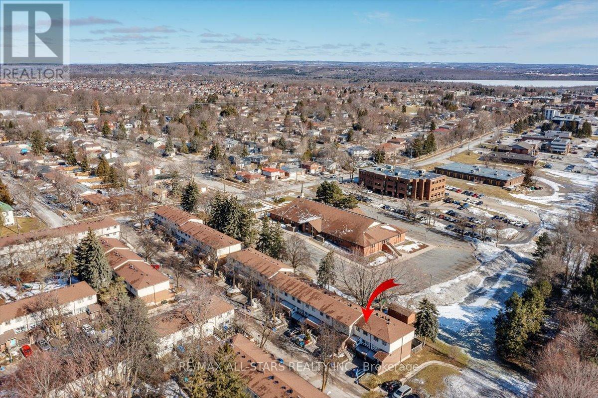 B11 - 63 Ferris Lane, Barrie, Ontario  L4M 5C4 - Photo 30 - S12880126