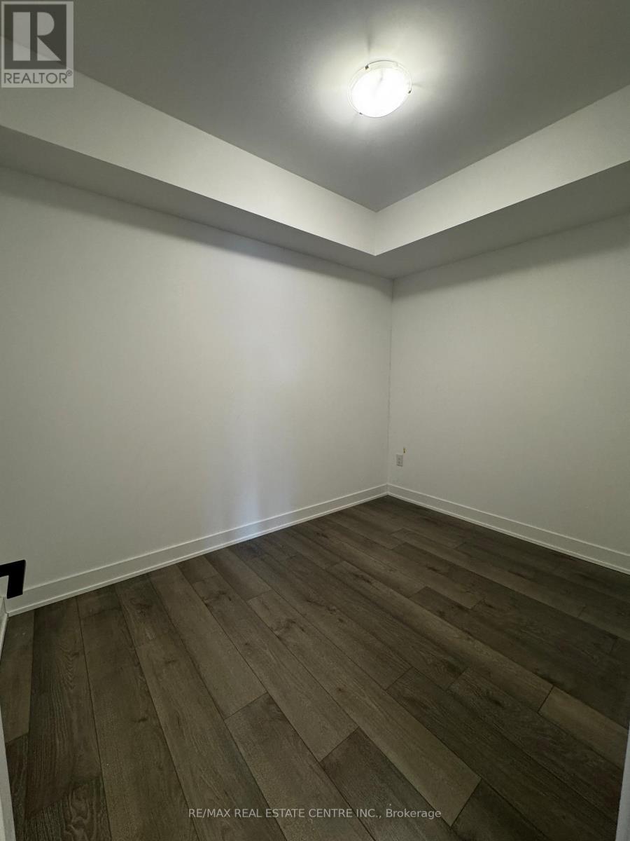 508 - 4 Spice Way, Barrie, Ontario  L9J 0M2 - Photo 9 - S12880136