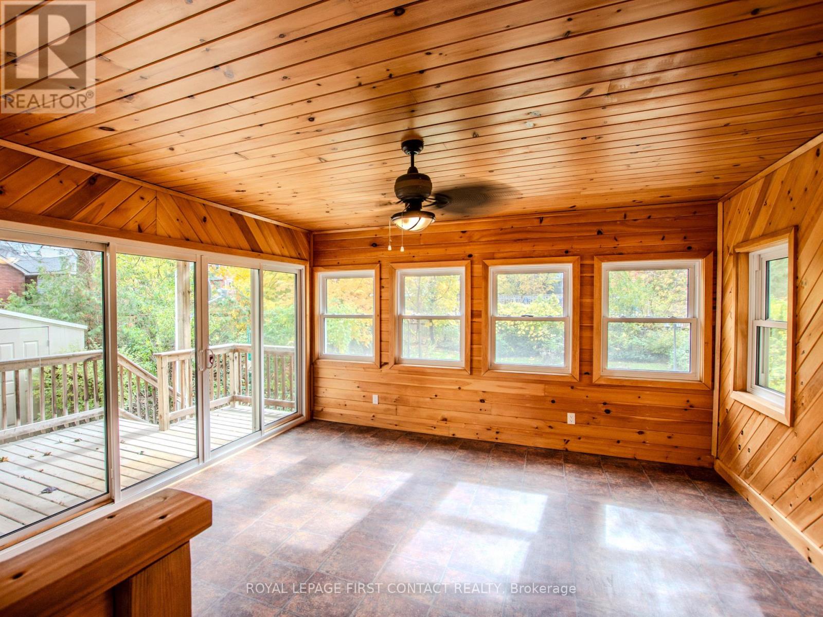 25 Holgate Street, Barrie (Allandale), Ontario  L4N 2T6 - Photo 16 - S12880222