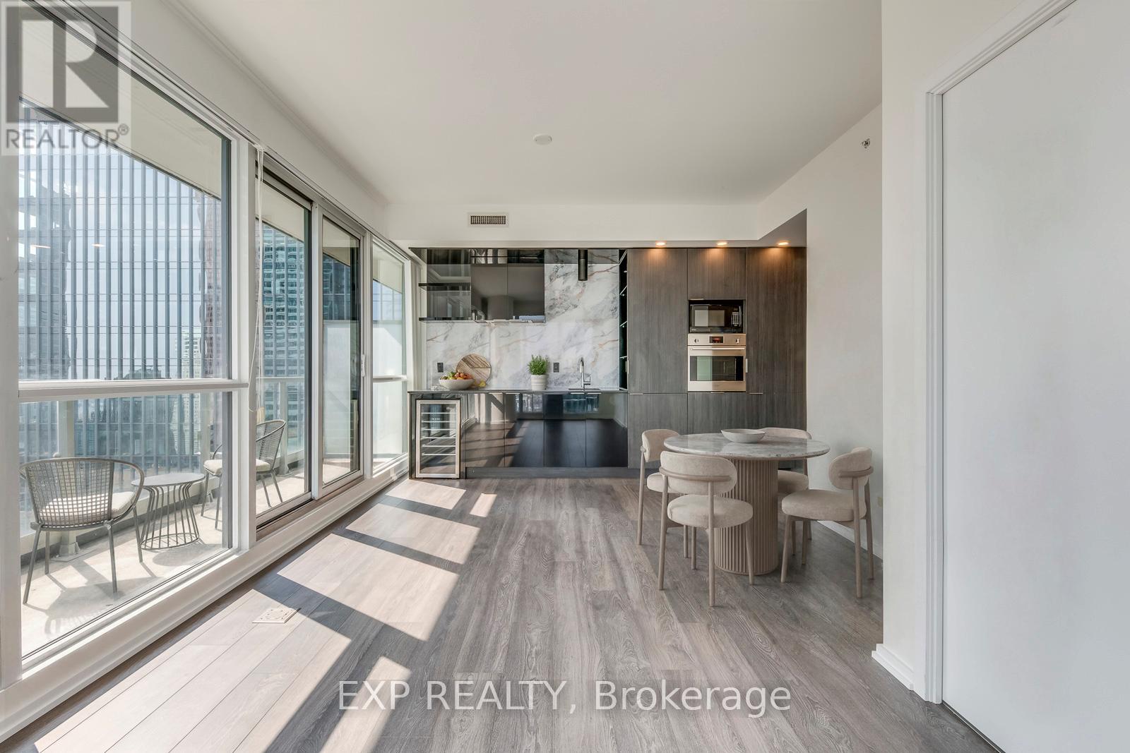 4706 - 70 Temperance Street, Toronto, Ontario  M5H 0B1 - Photo 34 - C12874394