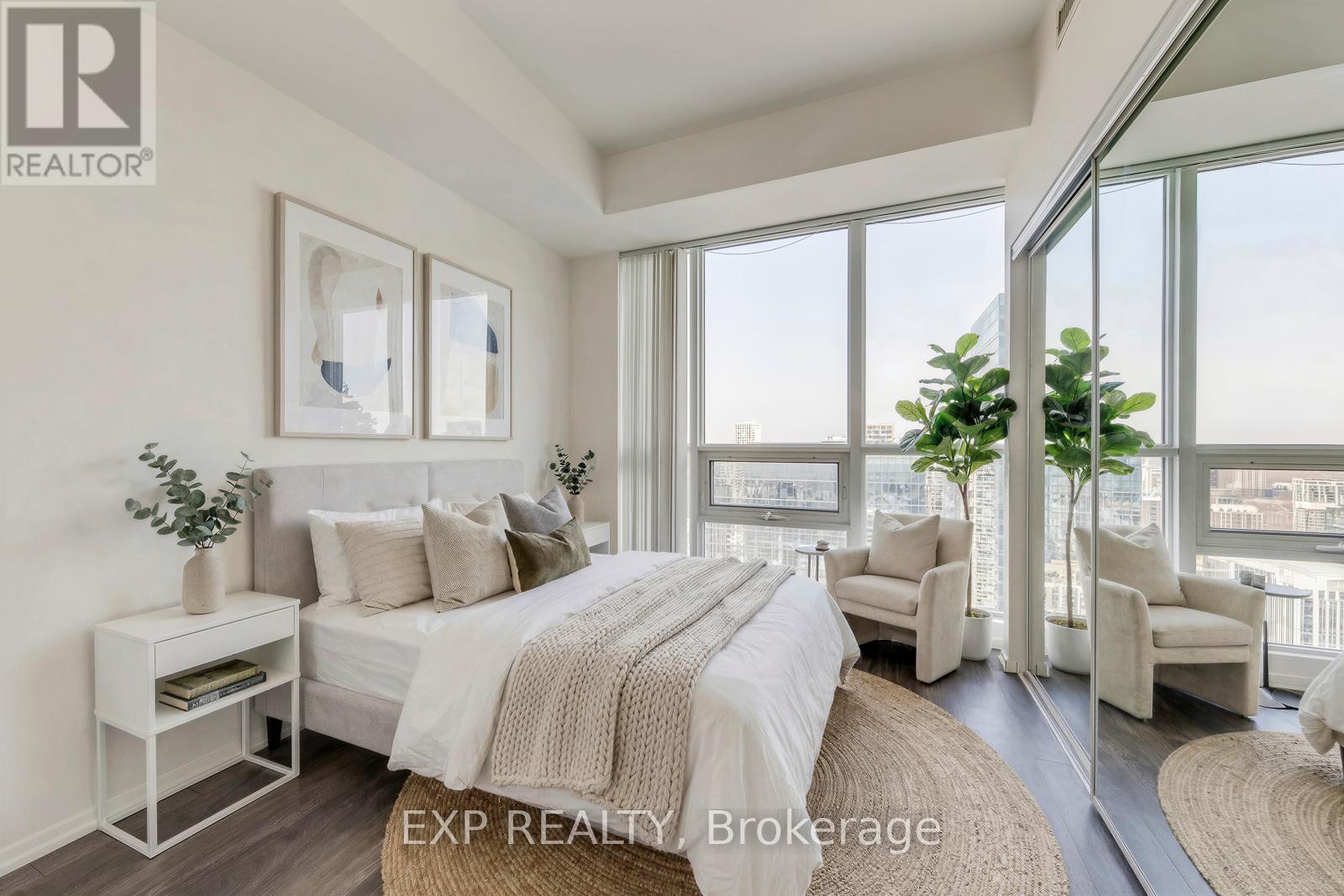 4706 - 70 Temperance Street, Toronto, Ontario  M5H 0B1 - Photo 32 - C12874394