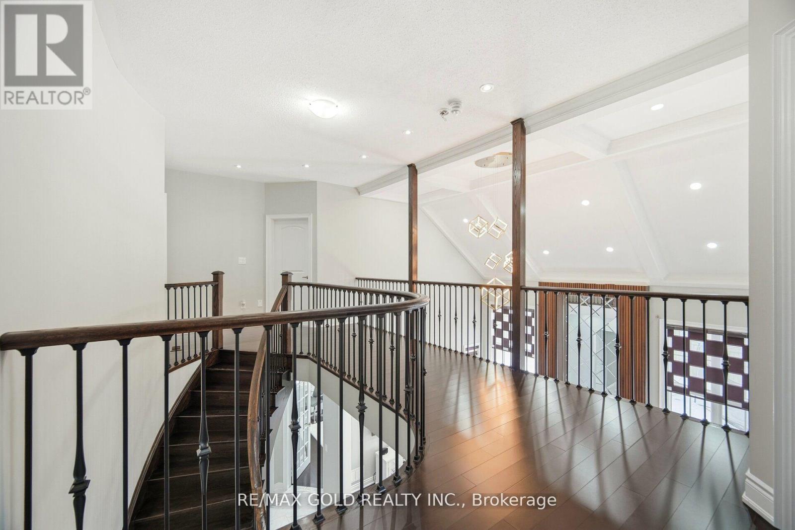 6 Hagerman Road, Brampton, Ontario  L6P 4C1 - Photo 28 - W12879986