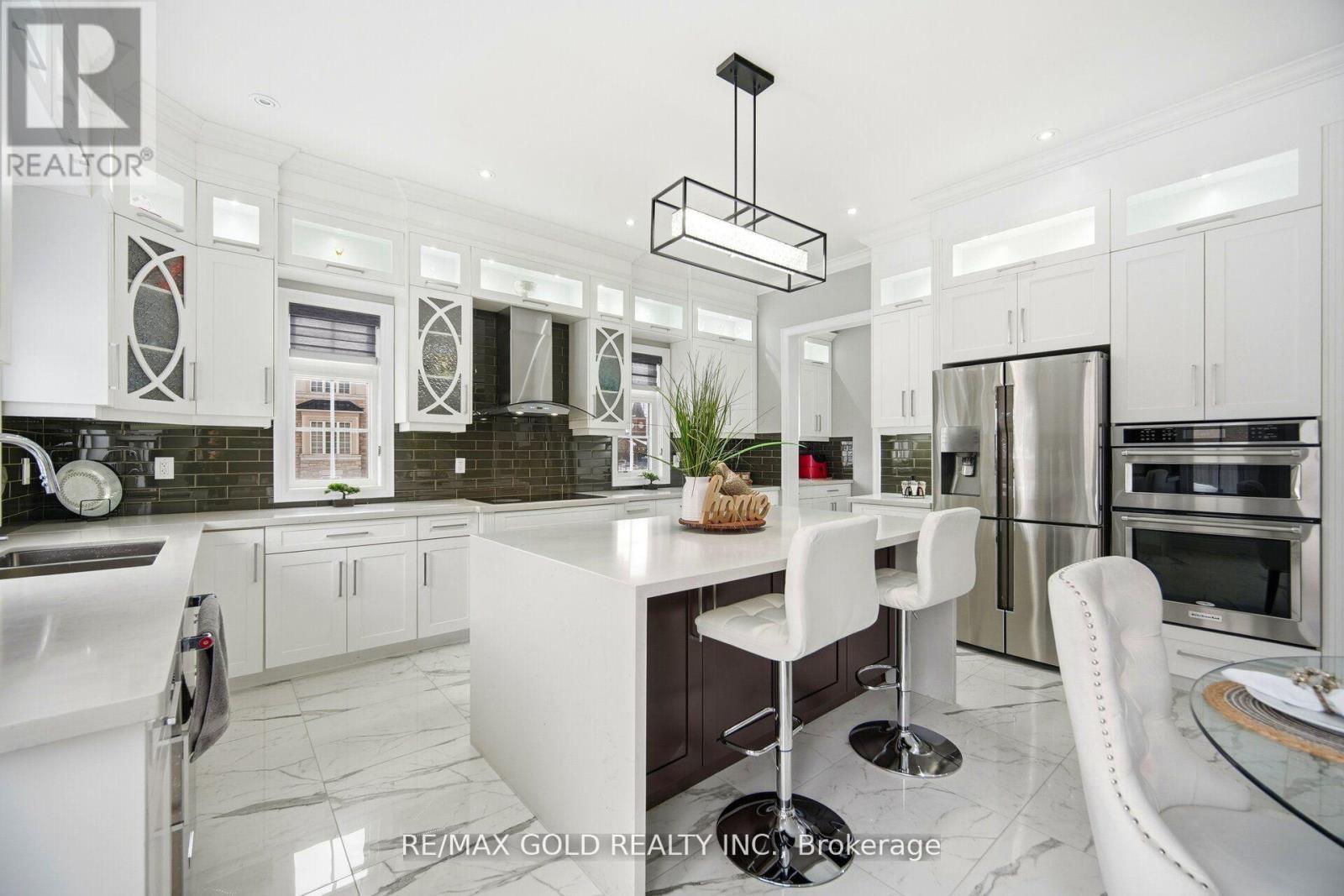 6 Hagerman Road, Brampton, Ontario  L6P 4C1 - Photo 38 - W12879986