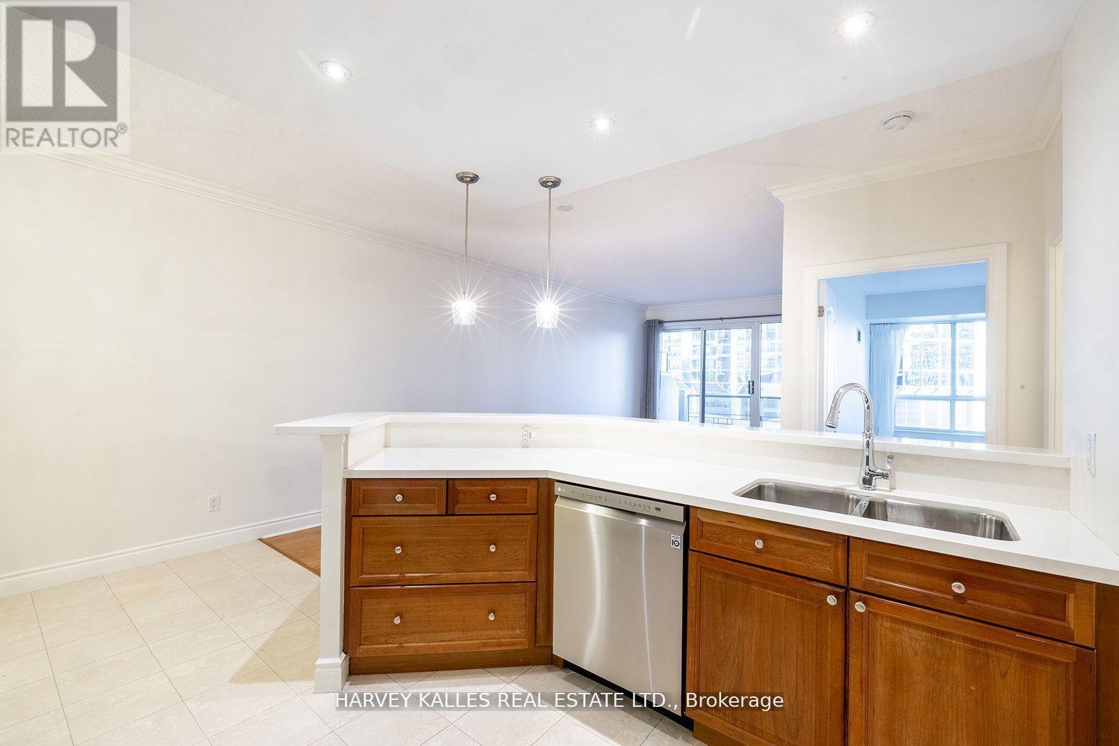 412 - 2 Aberfoyle Crescent, Toronto, Ontario  M8X 2Z8 - Photo 16 - W12879988