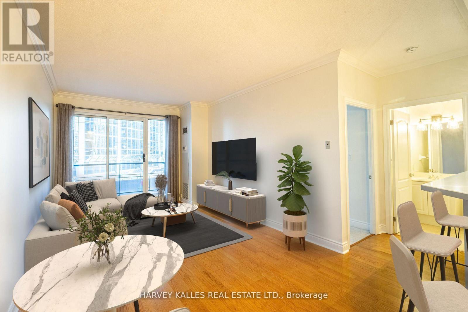 412 - 2 Aberfoyle Crescent, Toronto, Ontario  M8X 2Z8 - Photo 2 - W12879988