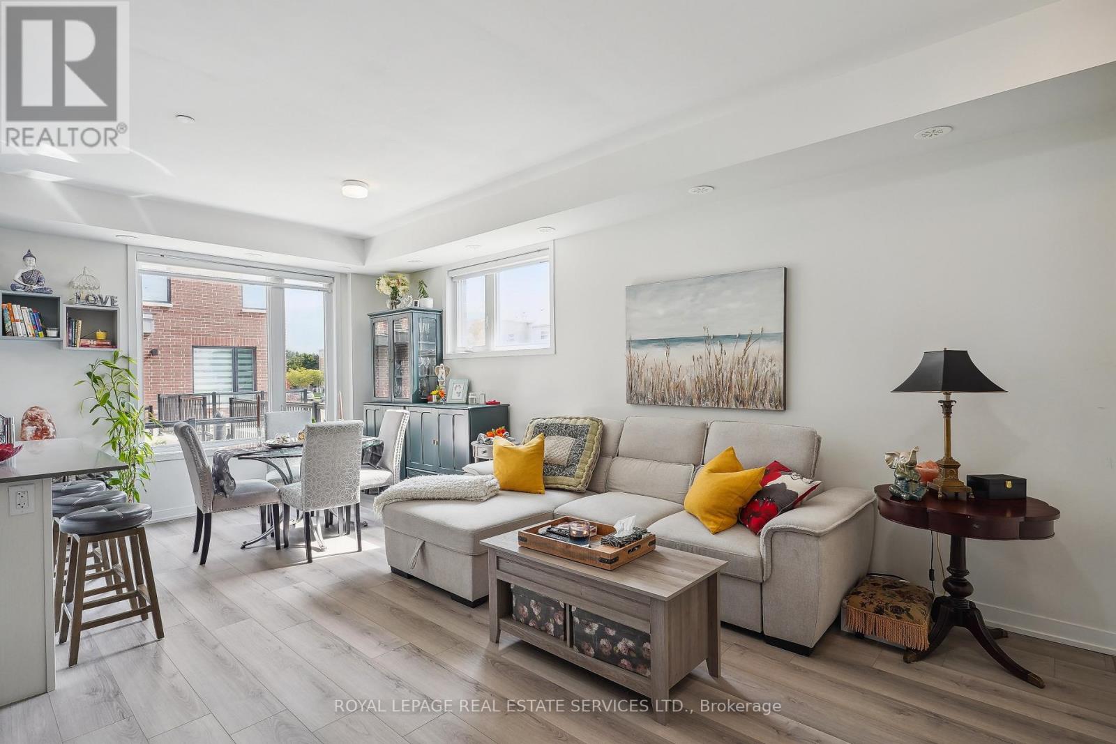 35 - 3409 Ridgeway Drive, Mississauga, Ontario  L5L 0B9 - Photo 6 - W12879990