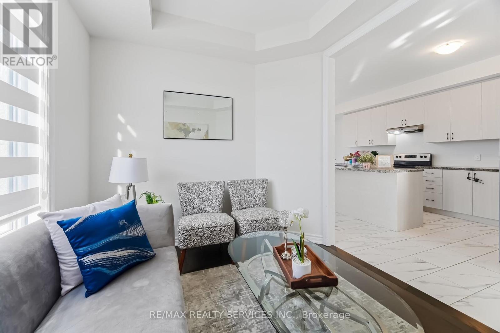 41 Camino Real Drive, Caledon, Ontario  L7C 4L9 - Photo 15 - W12880036