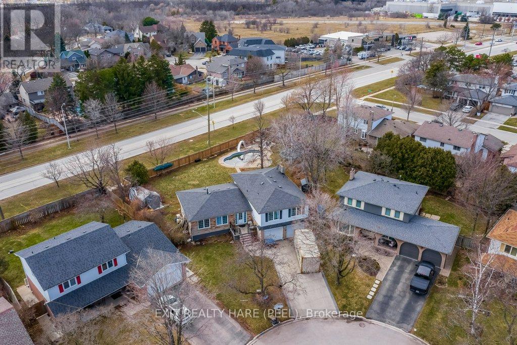 2516 Woburn Crescent, Oakville (Wo West), Ontario  L6L 5E9 - Photo 46 - W12880096