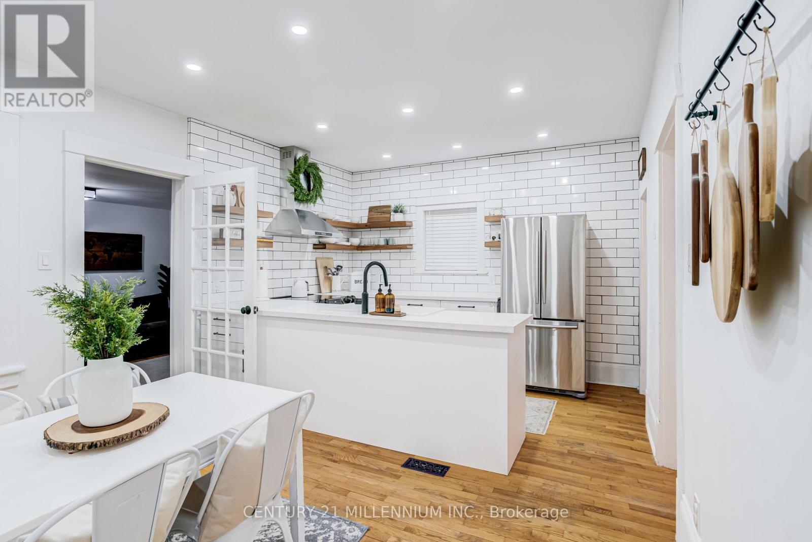 15614 Mclaughlin Road, Caledon, Ontario  L7C 1M3 - Photo 11 - W12880142