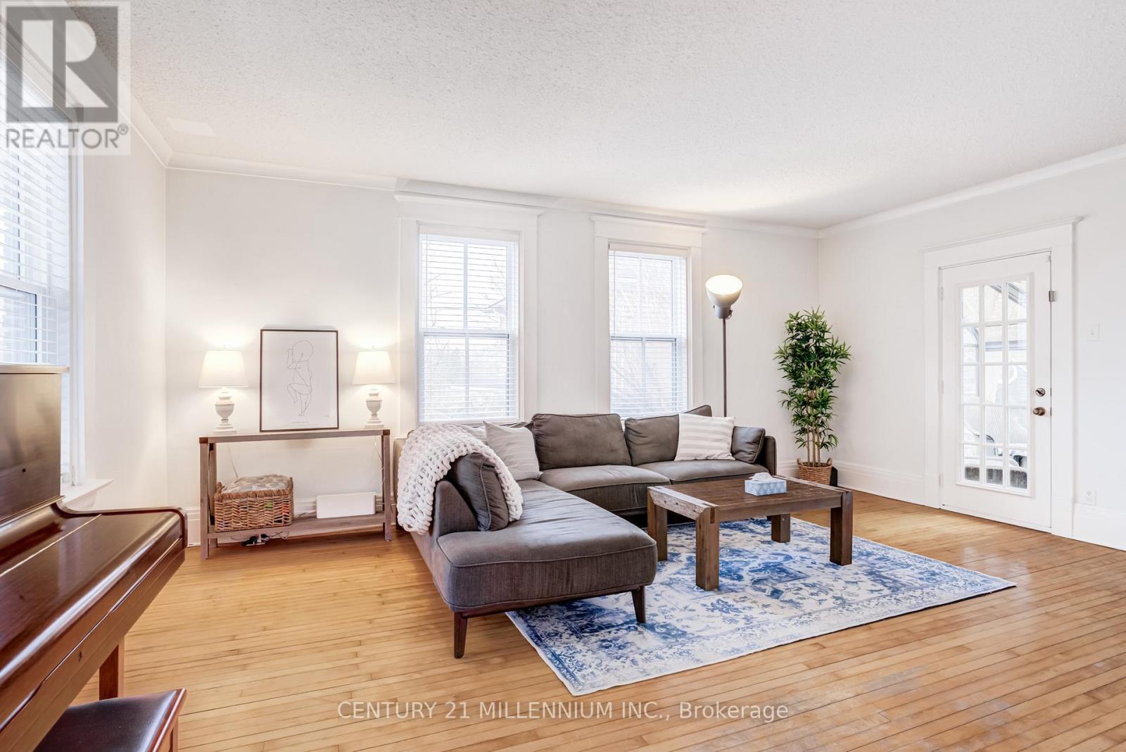 15614 Mclaughlin Road, Caledon, Ontario  L7C 1M3 - Photo 5 - W12880142