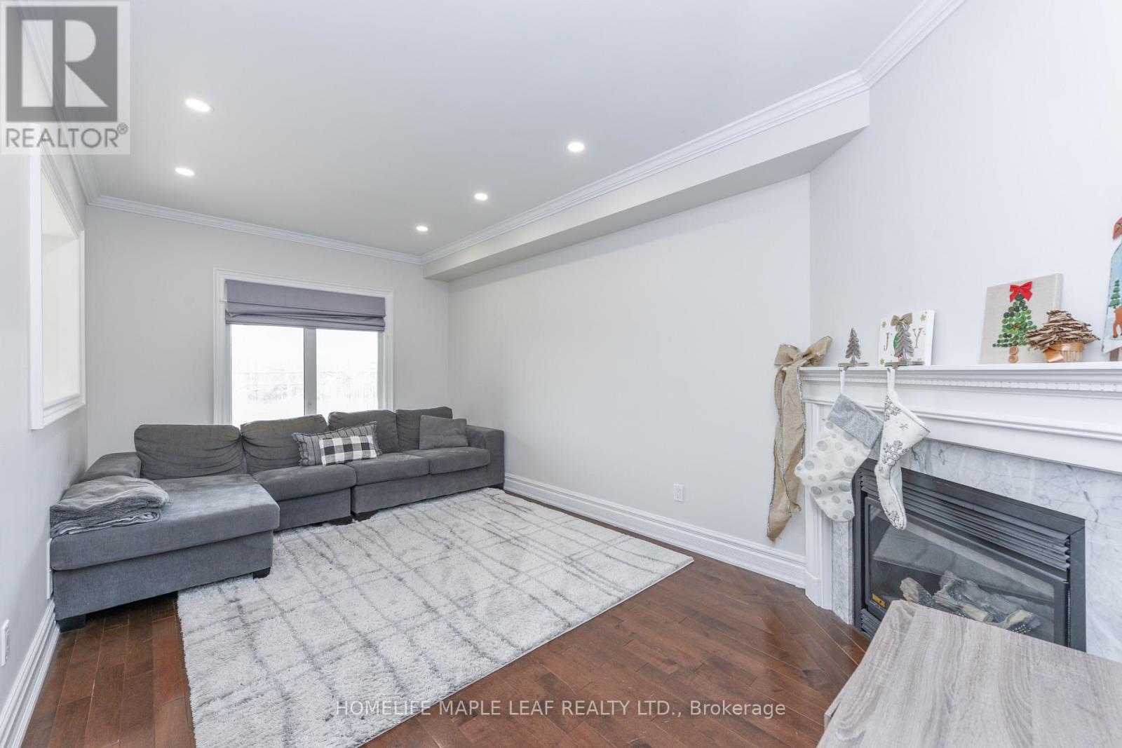 7 Southbury Manor Drive, Caledon, Ontario  L7E 1X7 - Photo 14 - W12880156