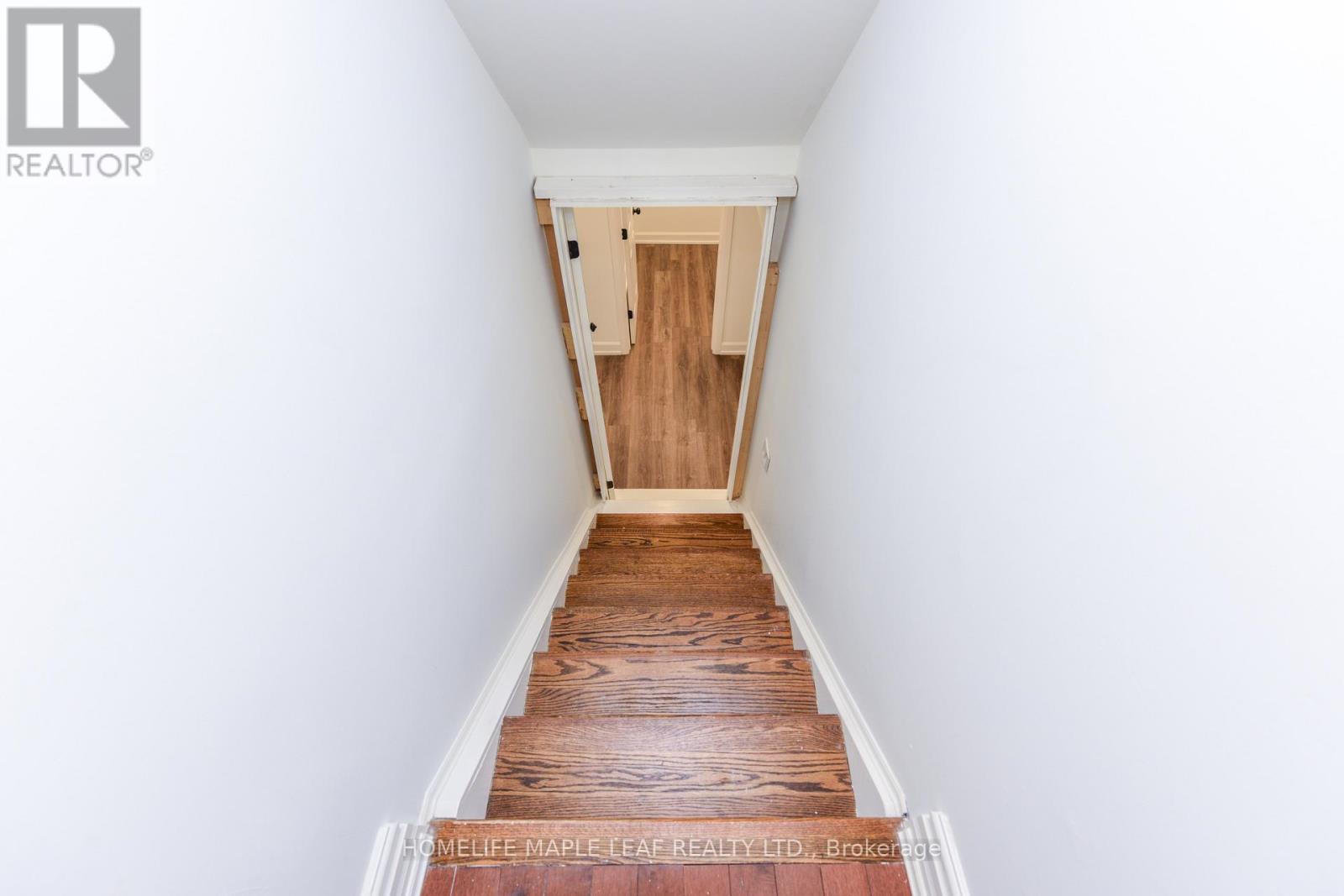 7 Southbury Manor Drive, Caledon, Ontario  L7E 1X7 - Photo 35 - W12880156