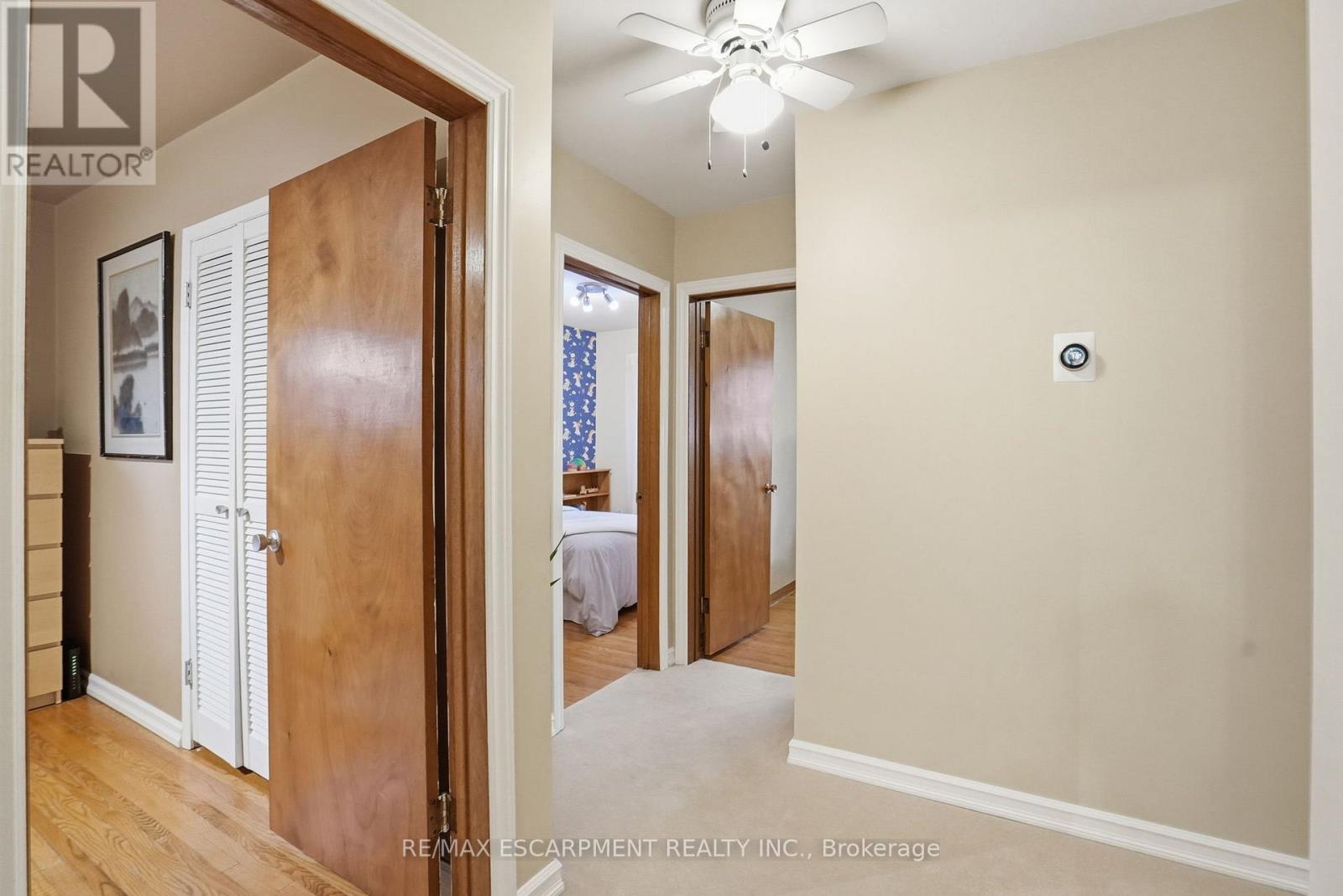 5210 Mulberry Drive, Burlington, Ontario  L7L 3P4 - Photo 28 - W12880178