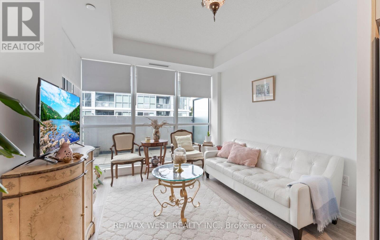 806 - 10 Gibbs Road, Toronto, Ontario  M9B 0E2 - Photo 13 - W12880244