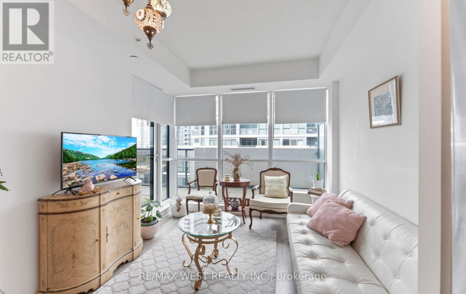 806 - 10 Gibbs Road, Toronto, Ontario  M9B 0E2 - Photo 14 - W12880244