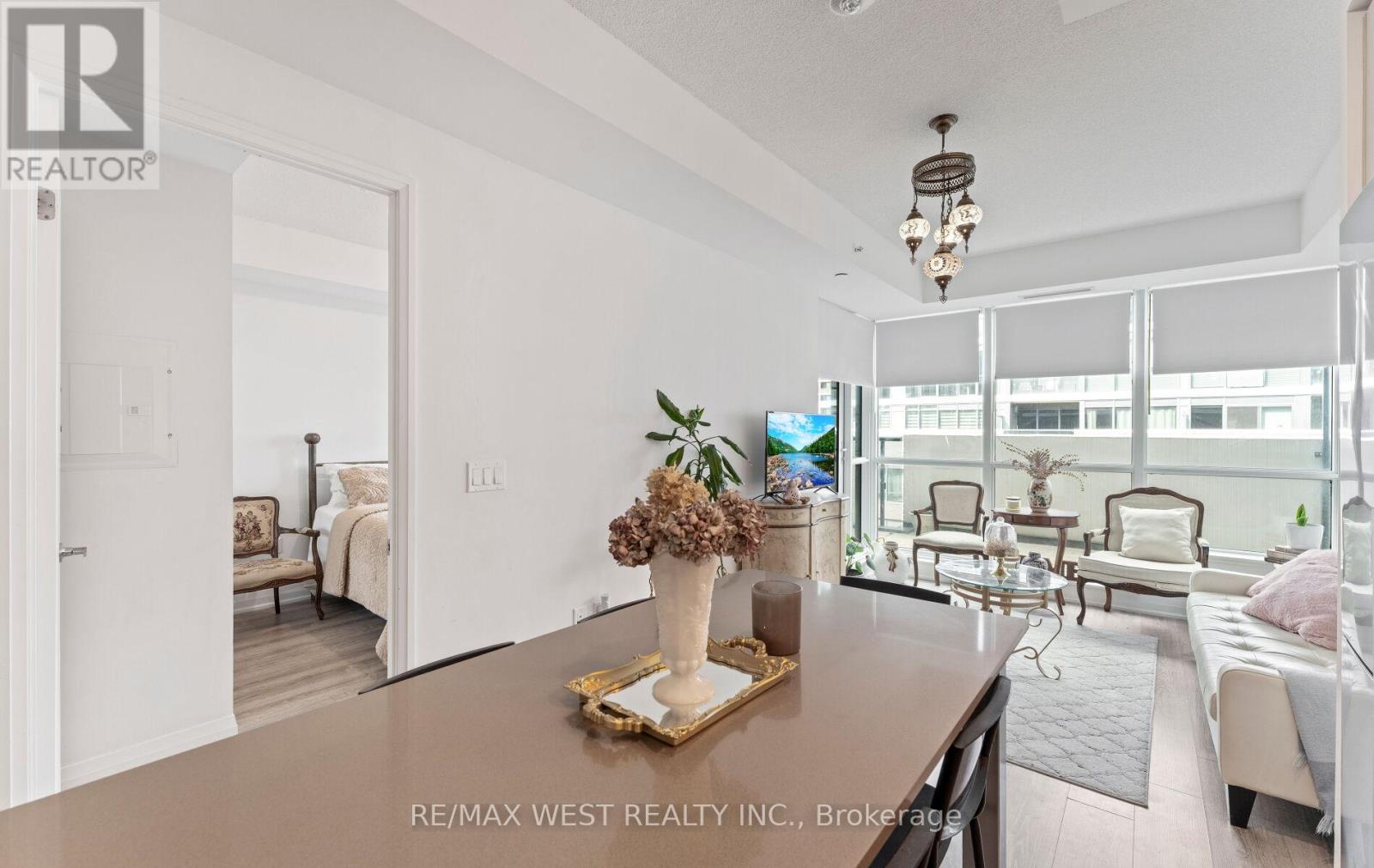 806 - 10 Gibbs Road, Toronto, Ontario  M9B 0E2 - Photo 15 - W12880244