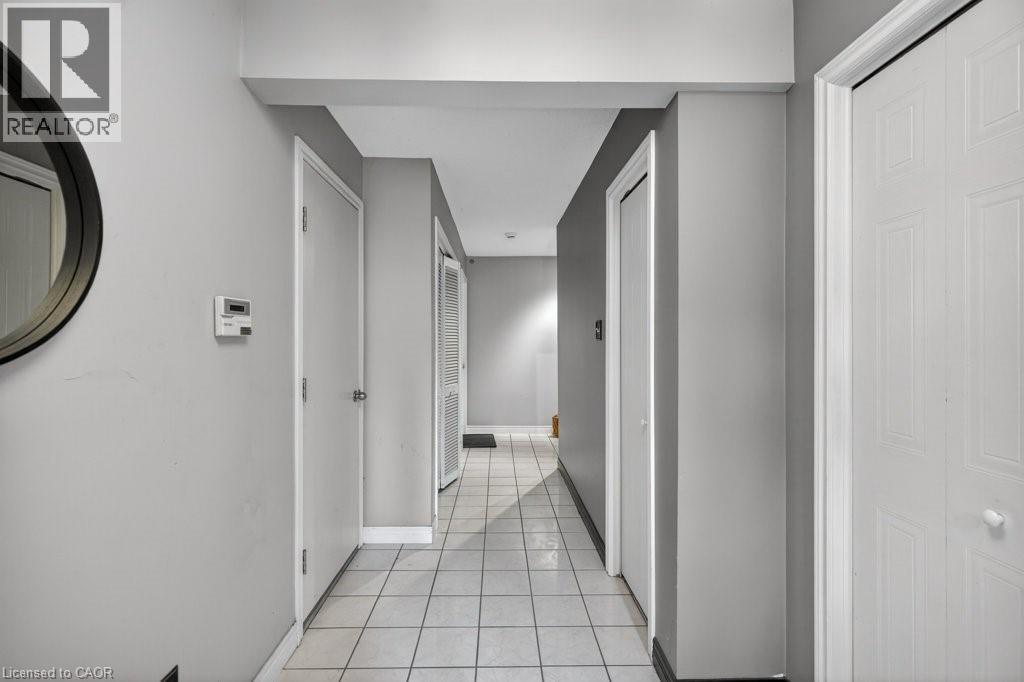 1548 Richmond Street Unit# 1, London, Ontario  N6G 4W7 - Photo 5 - 40812073