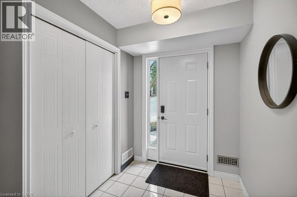 1548 Richmond Street Unit# 1, London, Ontario  N6G 4W7 - Photo 6 - 40812073