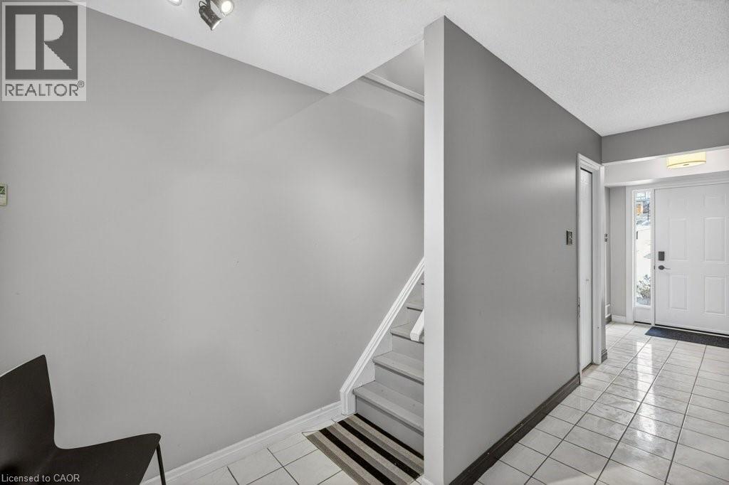 1548 Richmond Street Unit# 1, London, Ontario  N6G 4W7 - Photo 7 - 40812073