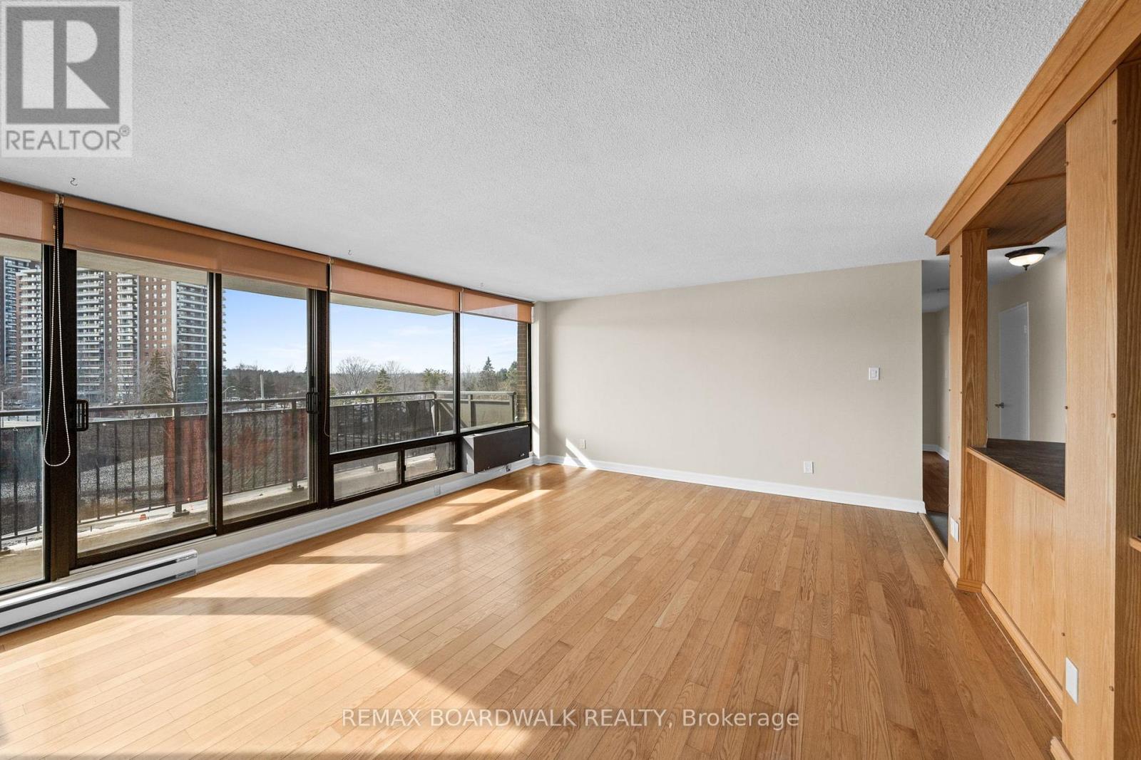 502 - 1190 Richmond Road, Ottawa, Ontario  K2B 8J3 - Photo 8 - X12863012