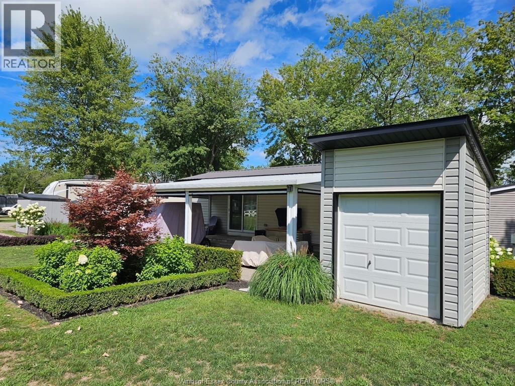 MLS# 26005332: 981 COUNTY RD 2 Unit# 439, Lakeshore, Canada