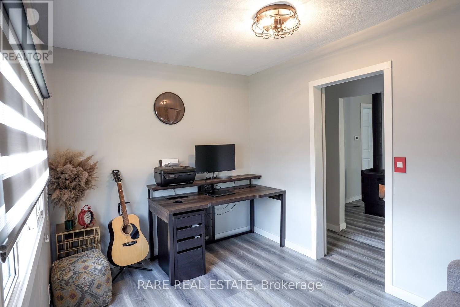 162 Blue Mountain Drive, Blue Mountains, Ontario  L9Y 0K9 - Photo 11 - X12879978