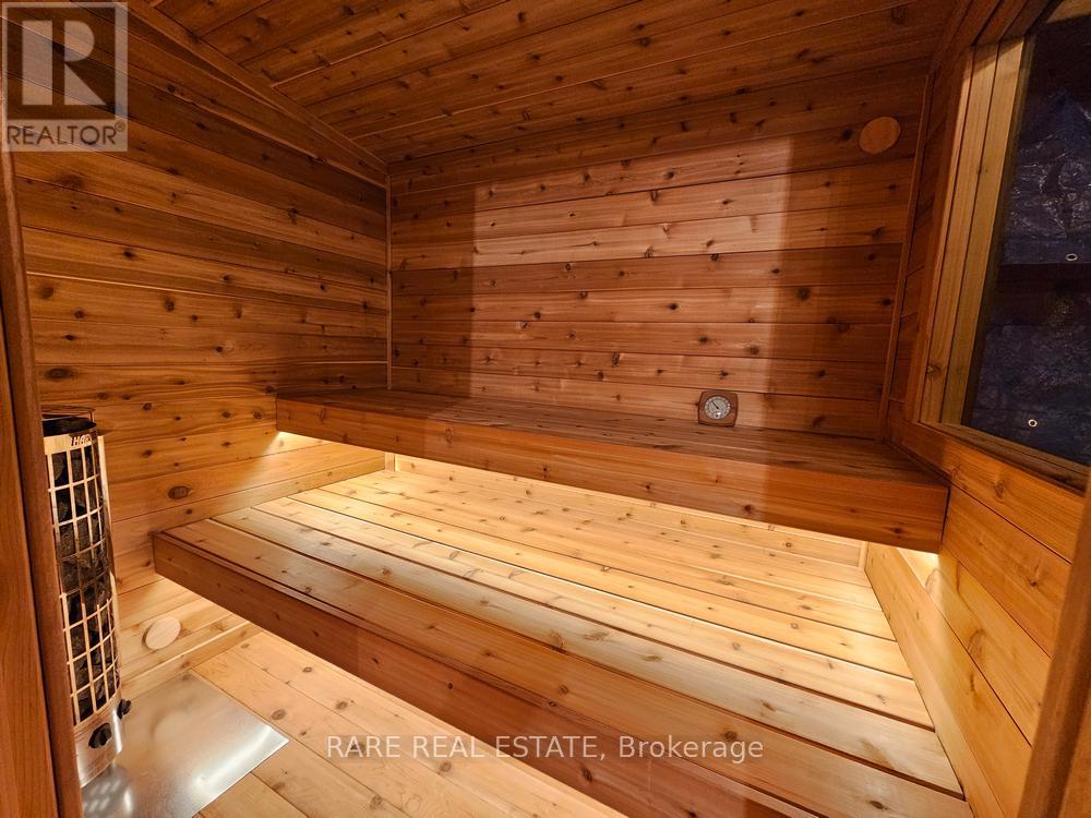 162 Blue Mountain Drive, Blue Mountains, Ontario  L9Y 0K9 - Photo 20 - X12879978