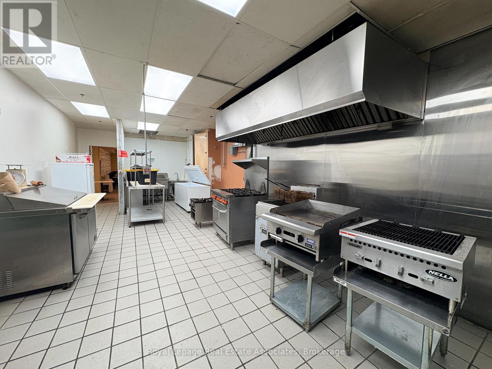 54 James Street N, Hamilton (Beasley), Ontario  L8R 2K1 - Photo 13 - X12879982