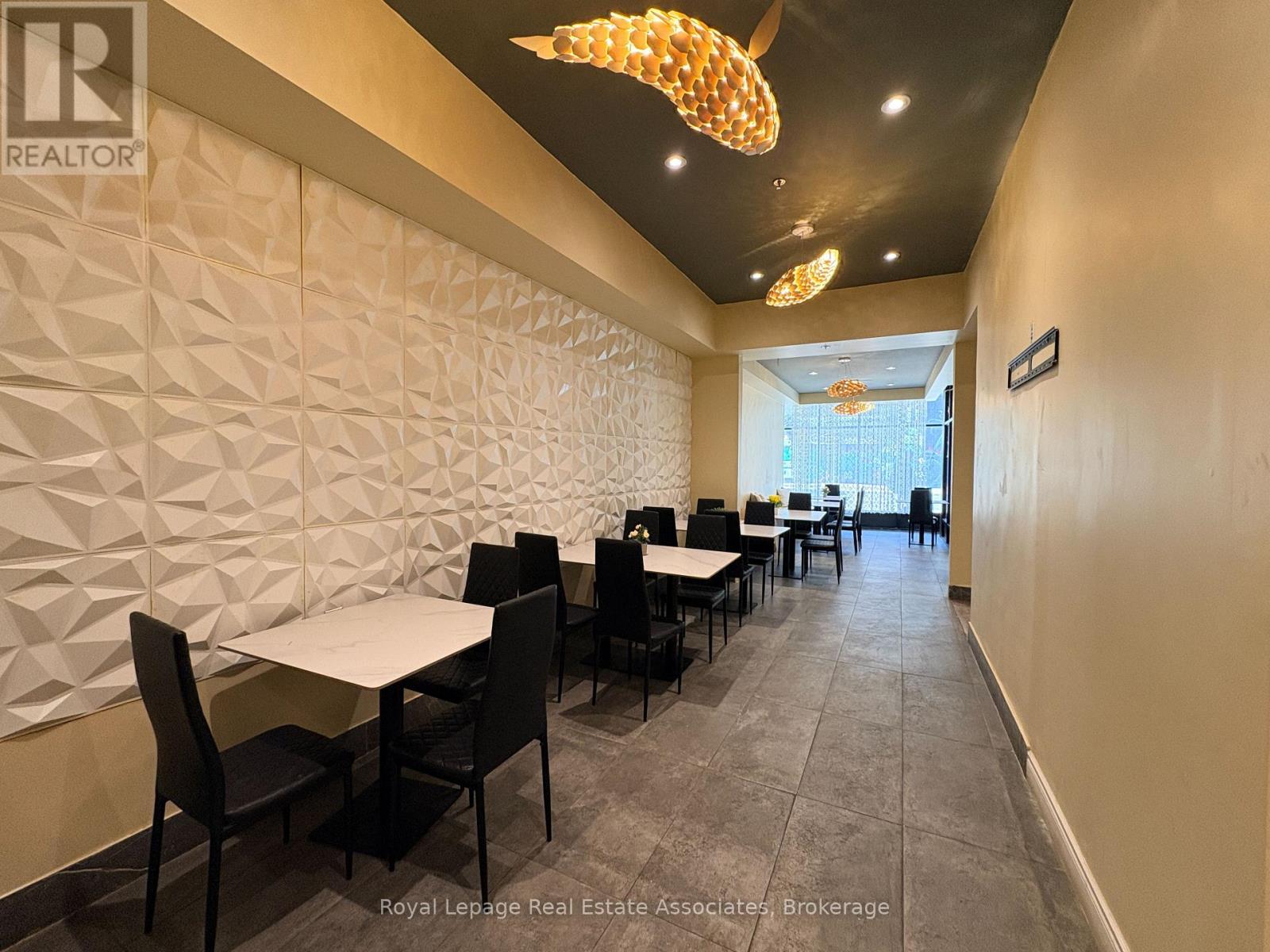 54 James Street N, Hamilton (Beasley), Ontario  L8R 2K1 - Photo 9 - X12879982