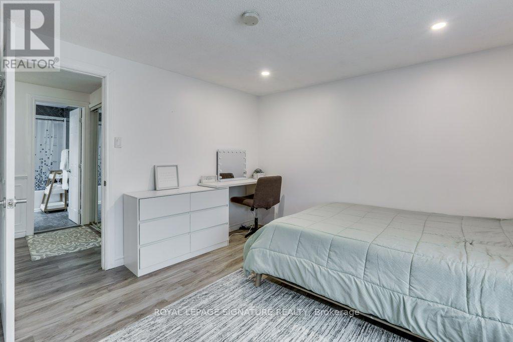 55 Wentworth Court, London South (South O), Ontario  N6J 3W5 - Photo 24 - X12880042