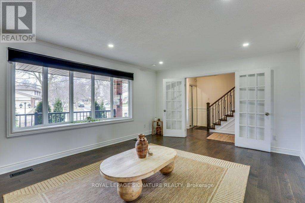 55 Wentworth Court, London South (South O), Ontario  N6J 3W5 - Photo 9 - X12880042