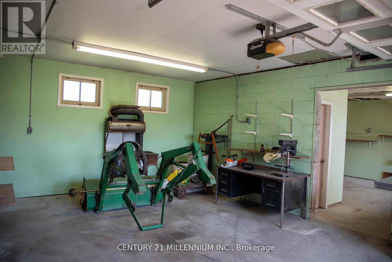 1917 Hansler Road, Thorold (Allanburg/thorold South), Ontario  L2V 5J5 - Photo 17 - X12880046