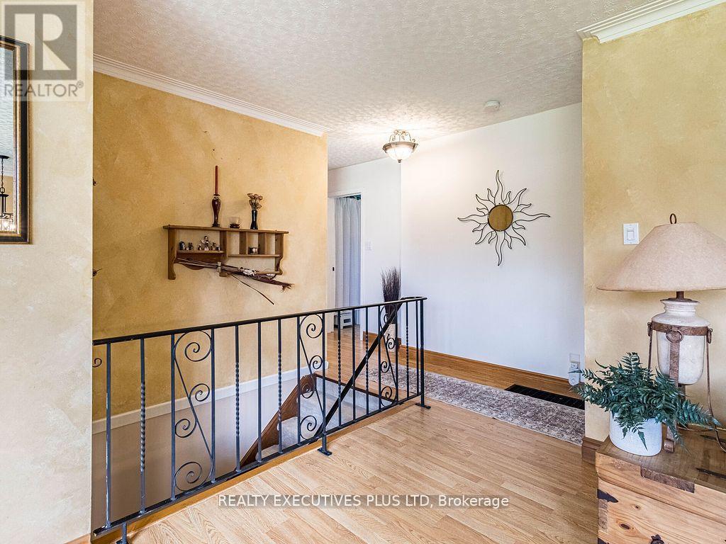 936125 Airport Road N, Mulmur, Ontario  L9V 0L3 - Photo 10 - X12880082