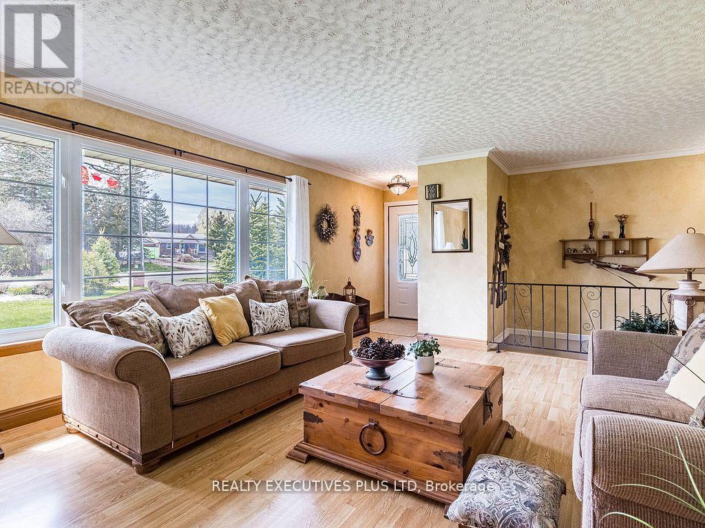 936125 Airport Road N, Mulmur, Ontario  L9V 0L3 - Photo 9 - X12880082