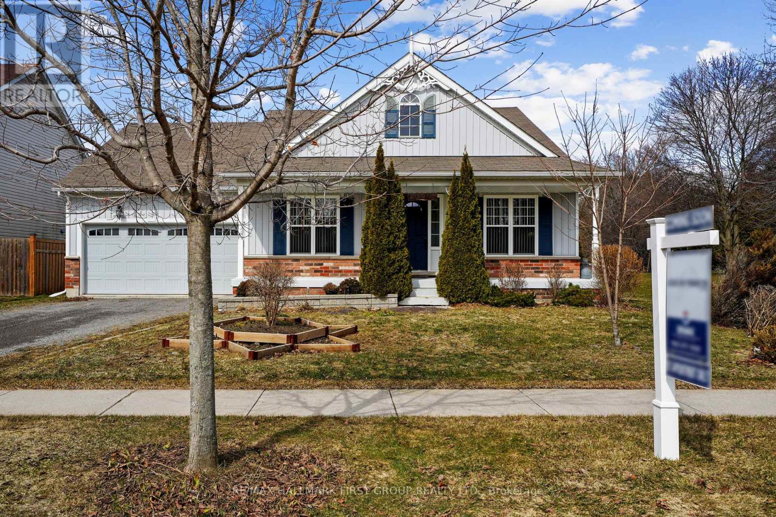 378 Lakeshore Road, Port Hope, Ontario  L1A 0A4 - Photo 2 - X12880214