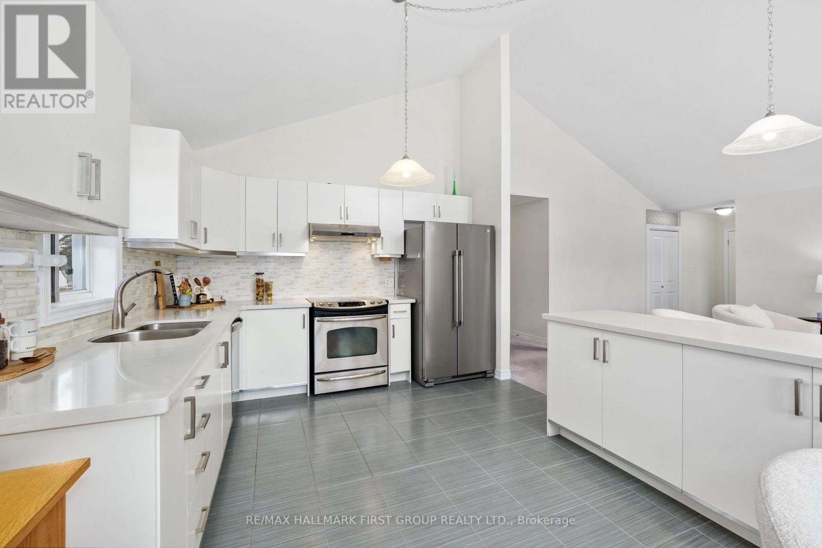 378 Lakeshore Road, Port Hope, Ontario  L1A 0A4 - Photo 22 - X12880214