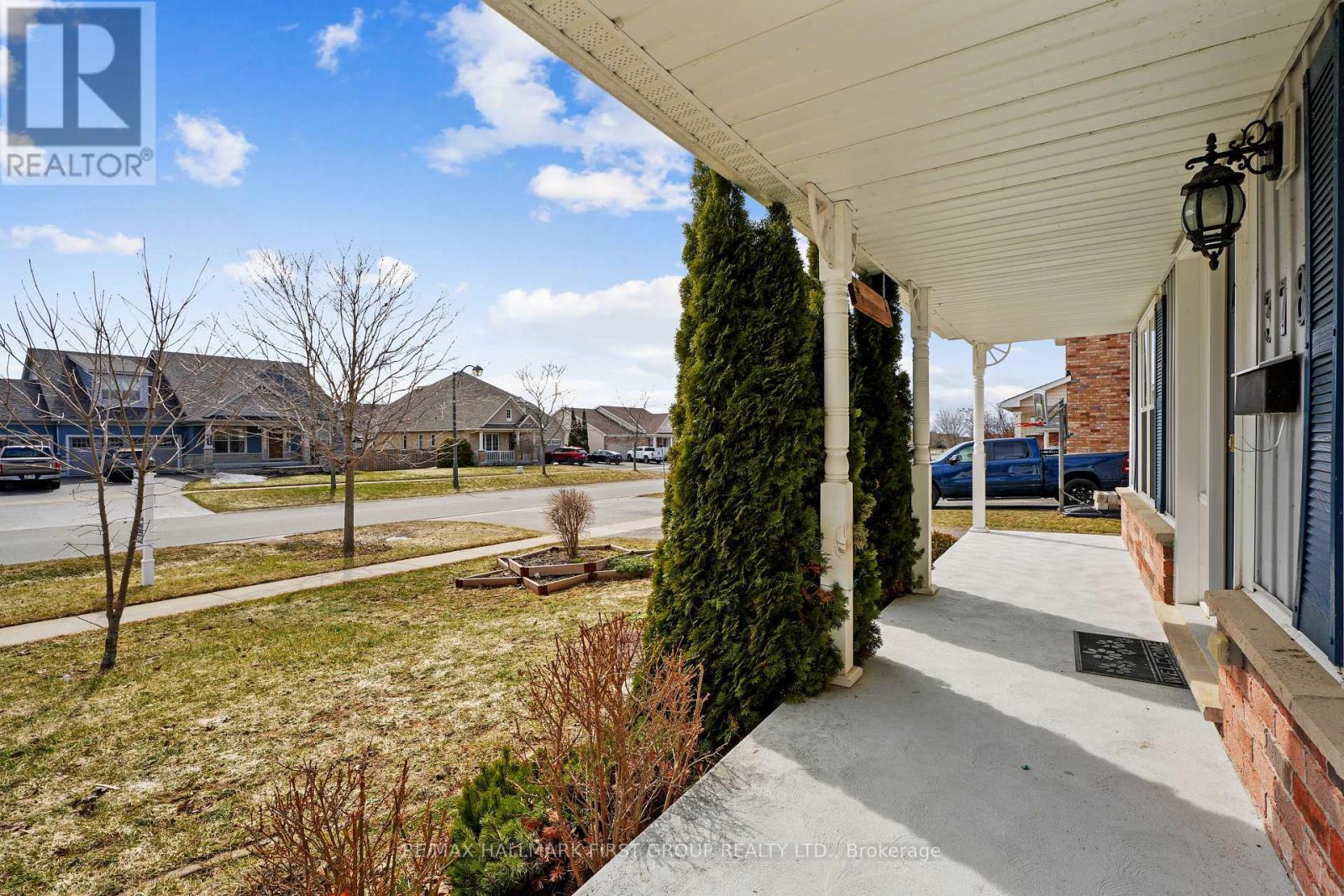 378 Lakeshore Road, Port Hope, Ontario  L1A 0A4 - Photo 3 - X12880214