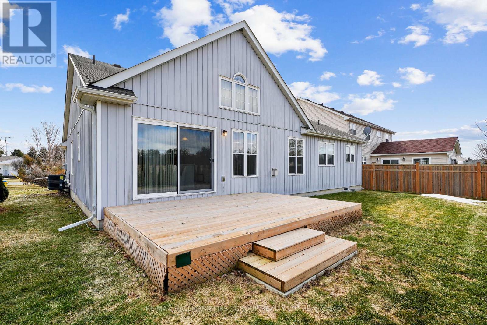 378 Lakeshore Road, Port Hope, Ontario  L1A 0A4 - Photo 38 - X12880214