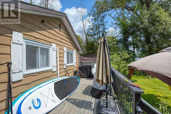 106 Canal Lane, Quinte West (Sidney Ward), Ontario  K0K 2C0 - Photo 11 - X12880230