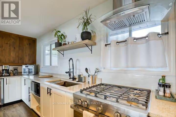 106 Canal Lane, Quinte West (Sidney Ward), Ontario  K0K 2C0 - Photo 16 - X12880230