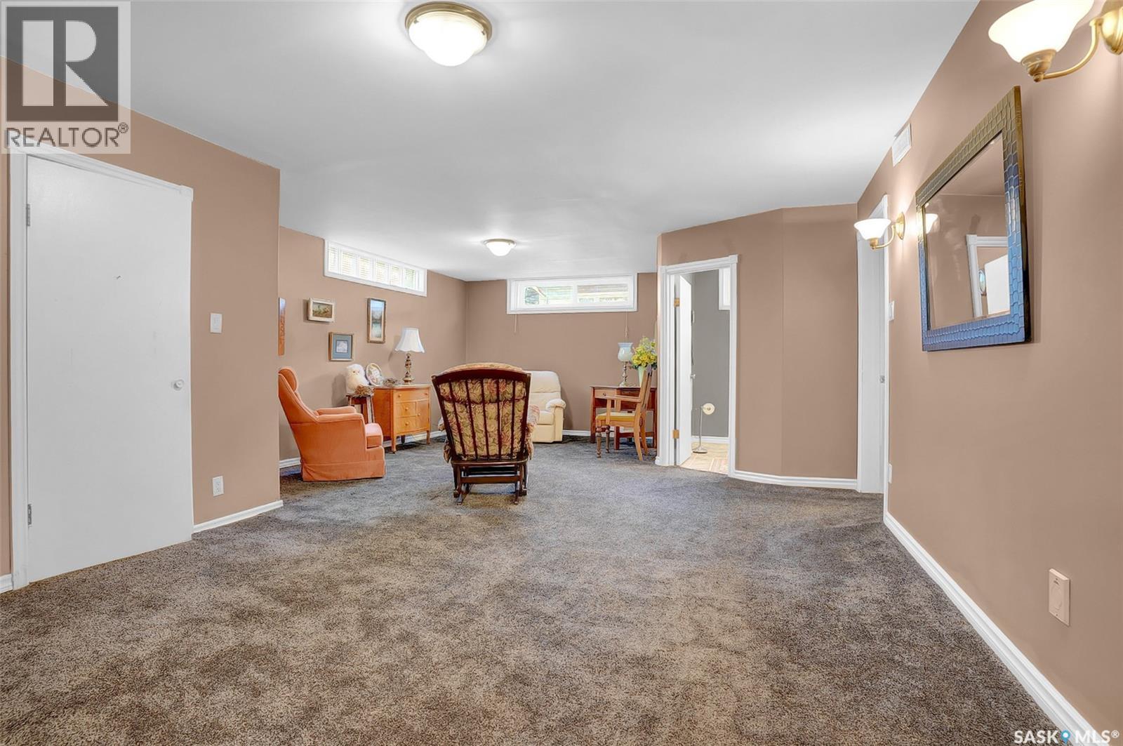 1309 Algoma Avenue, Moose Jaw, Saskatchewan  S6H 3Z9 - Photo 28 - SK030377